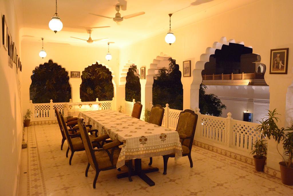 Heritage Khandwa Haveli Divisione di Divisione di Jaipur Esterno foto