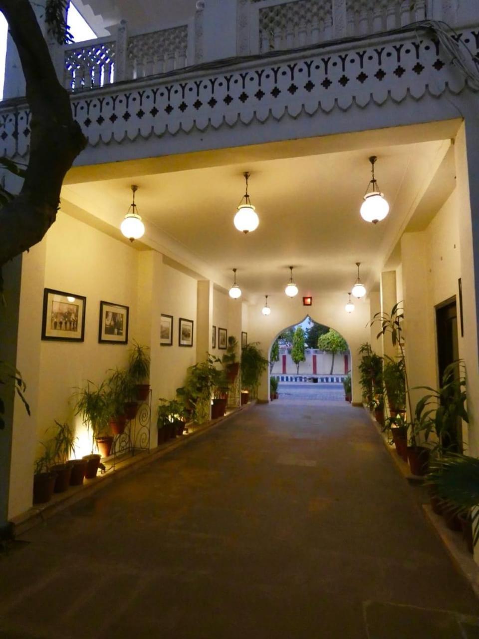 Heritage Khandwa Haveli Divisione di Divisione di Jaipur Esterno foto