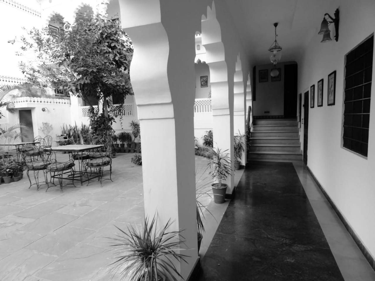 Heritage Khandwa Haveli Divisione di Divisione di Jaipur Esterno foto